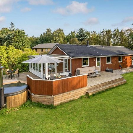 Nice Home In Havndal With Kitchen Eksteriør bilde
